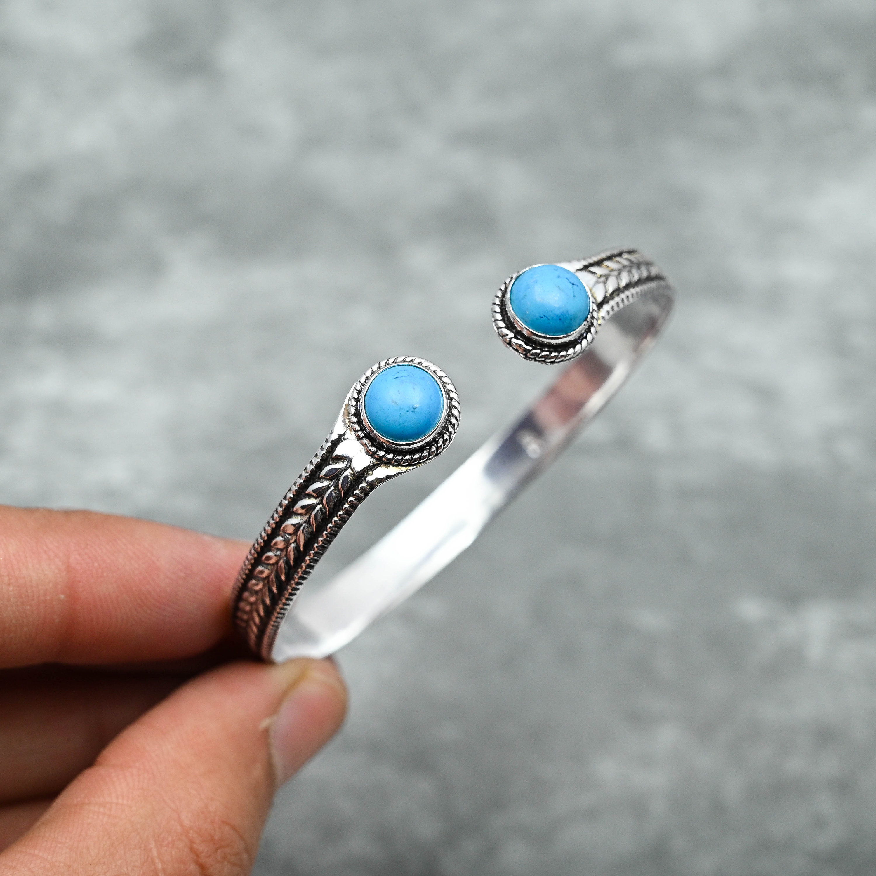 Arizona Turquoise Bracelet 925 Sterling Silver Bangle