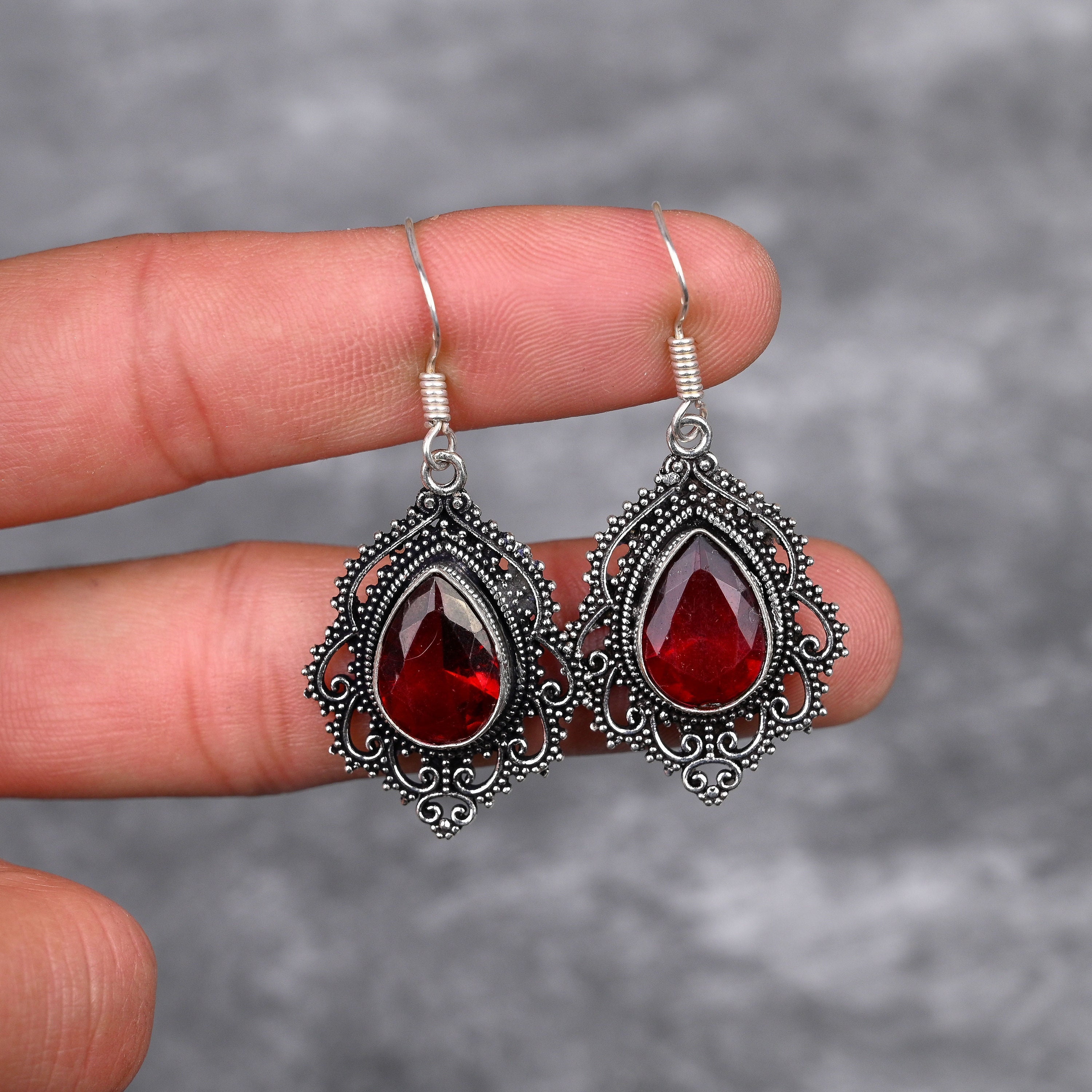 JewelryPalace Creato Blu Zaffiro Rubino 925 Orecchini A Bottone In Argento Sterling Ametista Naturale Granato Peridoto Topazio Principessa Diana