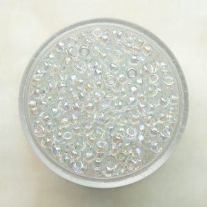 Miyuki 8/0 Round Seed Beads - Crystal AB - 8-250