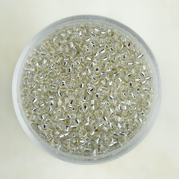 Miyuki 11/0 Round Seed Beads - Silver Lined Crystal - 11-001