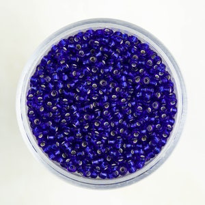 Miyuki 11/0 Round Seed Beads - Silver Lined Cobalt - 11-020