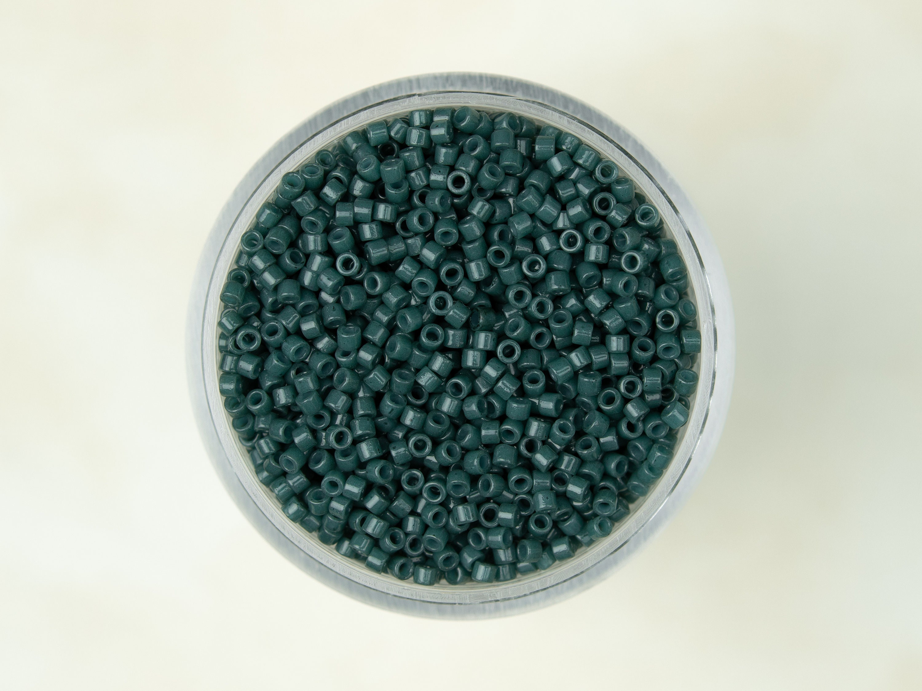 11-4477, Miyuki 22g Duracoat Op Deep Green 11-4477, Miyuki 22g Duracoat Op Deep Green