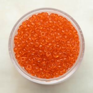 Miyuki 8/0 Round Seed Beads - Transparent Tangerine - 8-139