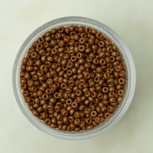 Miyuki 11/0 ronde rocailles - Duracoat ondoorzichtig geverfd sienna - 11-4459