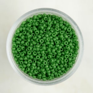 Miyuki 11/0 Round Seed Beads - Opaque Green - 11-411