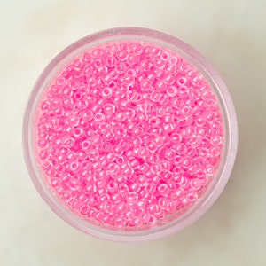 11-4299, Miyuki 22g Luminous Cotton Candy 11-4299, Miyuki 22g Luminous Cotton Candy