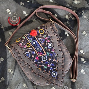 Sac à main en cuir pour fille, sac à bandoulière en cuir et tapis pour femme, style bohème, sac à main à bandoulière western pour femme, sac à main à offrir