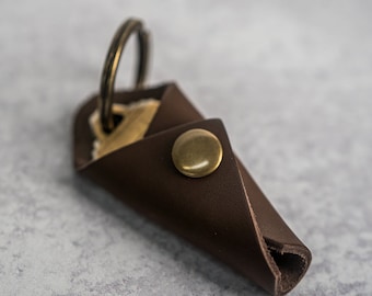 Vegetable Tanned Leather Key Holder, Minimalist Key Organizer, Vintage Style Keychain