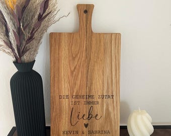 Personalisiertes Hochzeitsgeschenk - Geschenk zur Hochzeit - Schneidebrett aus geölter Eiche - 40 x 20 x 2cm - Holzbrett mit Gravur