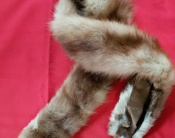 Vintage Genuine Mink Fur Collar, with Velvet lining, 42" X 4"
