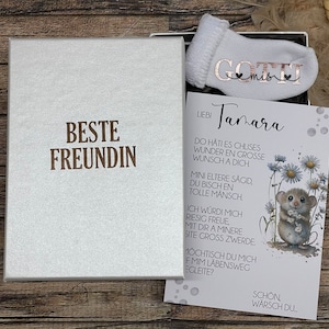 Gotti fragen,div. Designs, Götti fragen, personalisiert, Babysöckchen, Schwangerschaftsverkündung