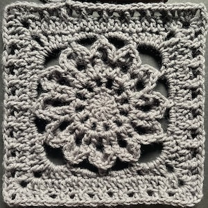 Feelin' Fine Flower Granny Square Crochet Pattern 9x9in