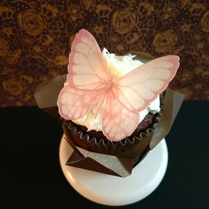 Edible Butterflies Lt. Pink Ruffled Custom Pre-Cut 3D Wafer Paper -Multi-Sized For Desserts, Drinks, Parties, Weddings and Bouquets