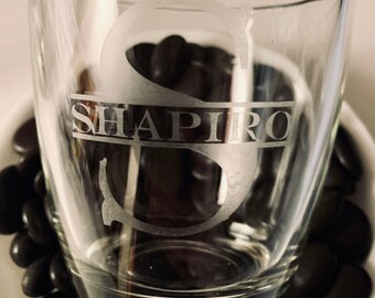 Set of 4 Customizable monogram etched glasses. Thick bottom. 13oz.