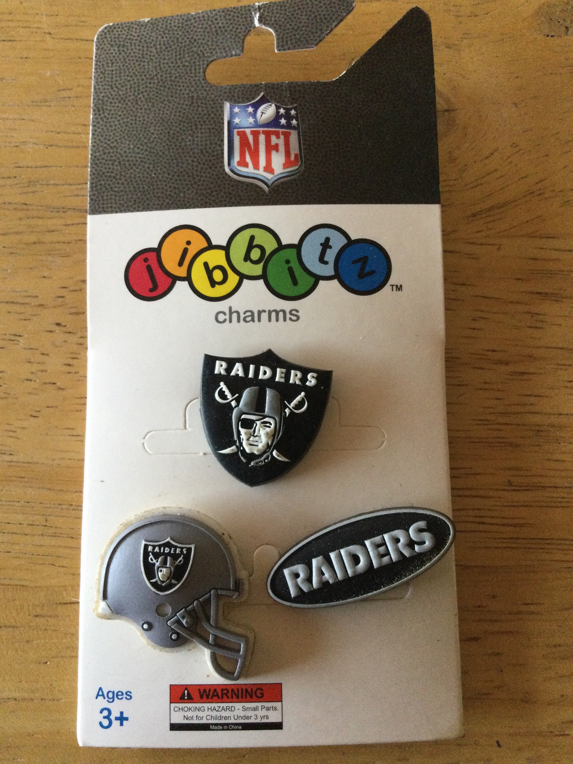 Lot of 10 Las Vegas Raiders NFL Croc Charms / Charm Jibbitz FAST SHIPMENT