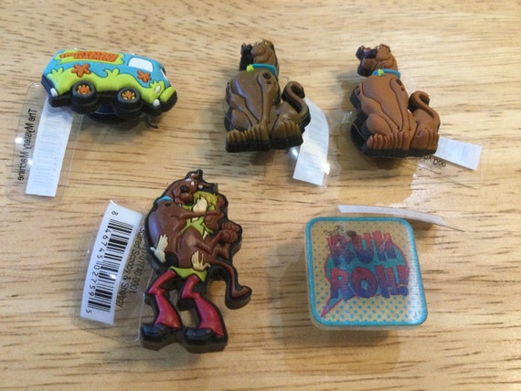 Authentic Jibbitz Shoe Charm Scooby doo Mystery Machine Van