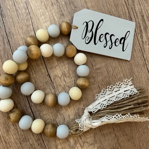 White Wood Bead Garland – The Blessed Barn Co.