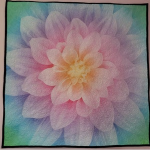 Handmade, Quilted Wall Hanging, Dream Big Flower