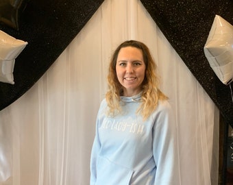 Old Lady Ish Hoodie - Etsy