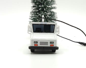 USPS LLV Mail Truck Diecast Metal Ornament (2.5")