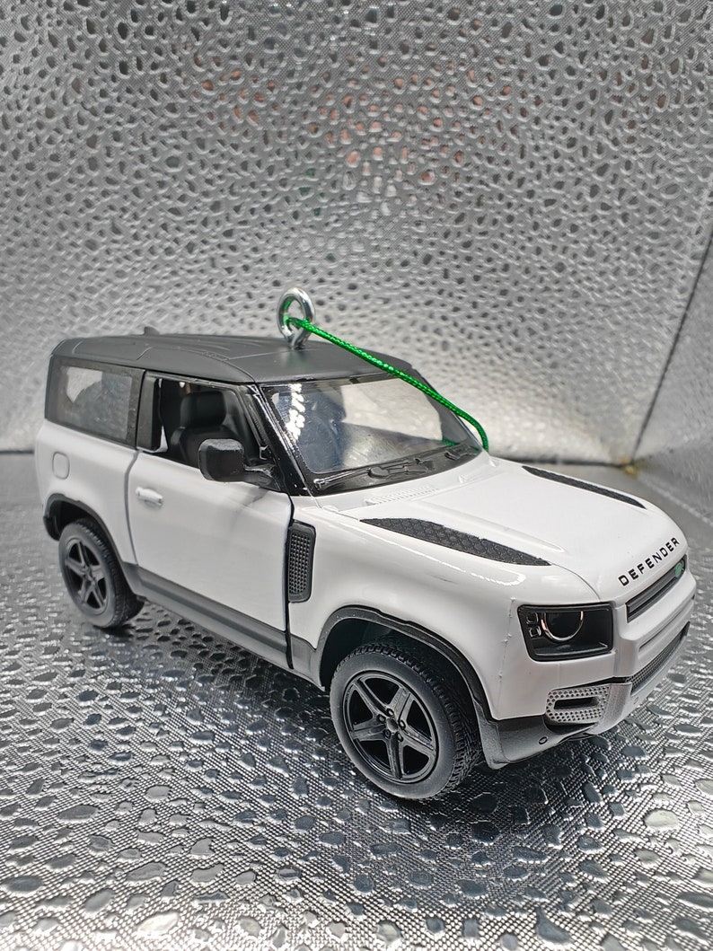 Land Rover Defender 90 5