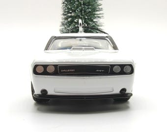 2012 Dodge Challenger SRT8 Star Wars "Stormtrooper Themed" Diecast Big Car WHITE Ornament (5")