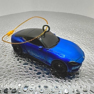 Hot Wheels 2023 Nissan Z BLUE Christmas Tree Ornament