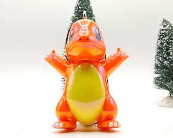 Pokémon Charmander Iridescent Shine battle pose Ornament (3")