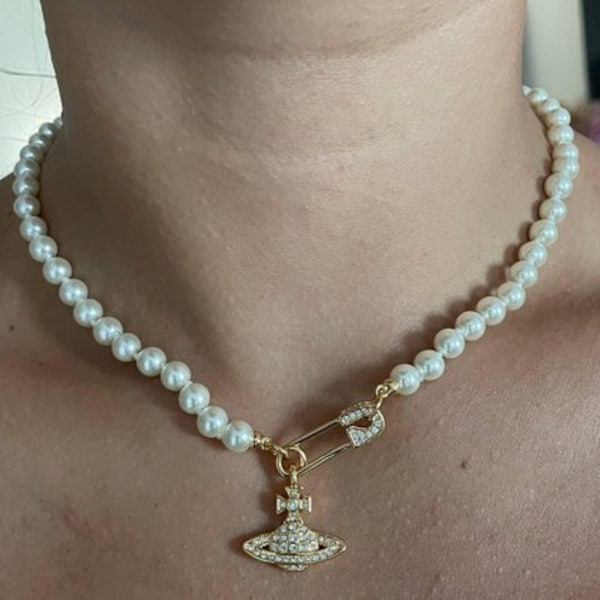 Vivienne Westwood Gold Lucrece Pearl Pin Necklace
