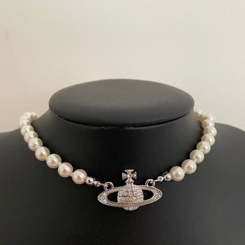 Vivienne Westwood Silver Pearl Choker Necklace Mini Bas  display picture 3