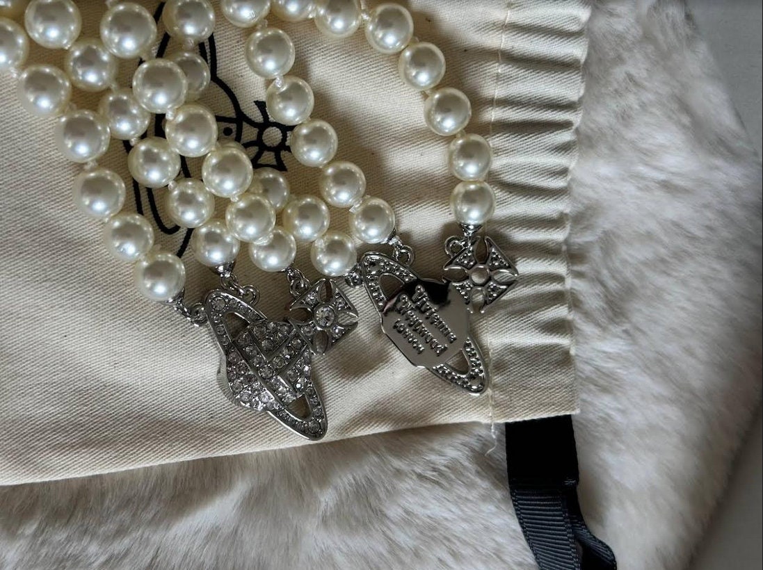 【Vivienne Westwood】Graziella Three Row ブレスレット New in Box VW Silver GRAZIELLA Three Row Pearl Bracelet - Etsy