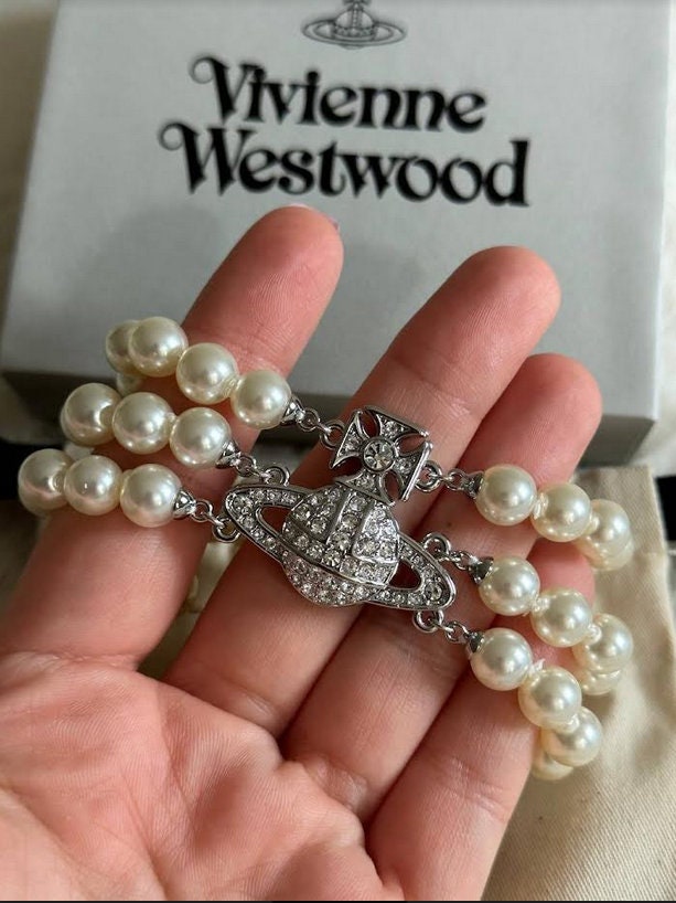 【Vivienne Westwood】Graziella Three Row ブレスレット New in Box VW Silver GRAZIELLA Three Row Pearl Bracelet - Etsy