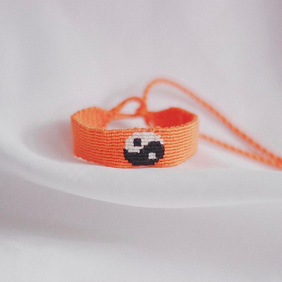 Yinyang Friendship Bracelet, Yin and Yang Alpha Pattern Woven Bracelet