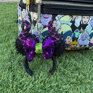 Llavero con orejas de Mickey inspirado en Maléfica, llavero de Disney, llavero de Minnie, llavero de Mickey
