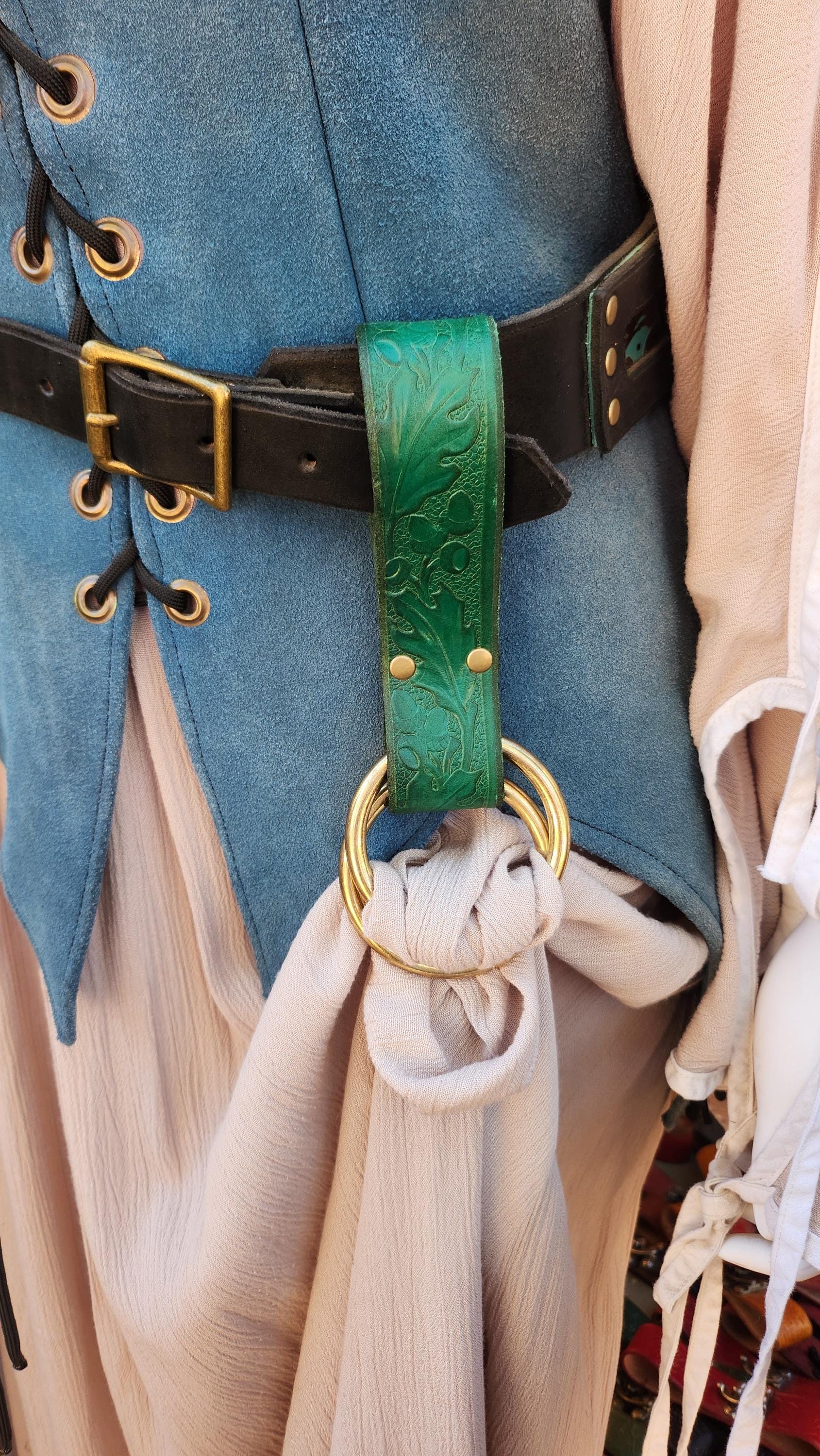 medieval garter belt Medieval Leather Leg Garters main image 1