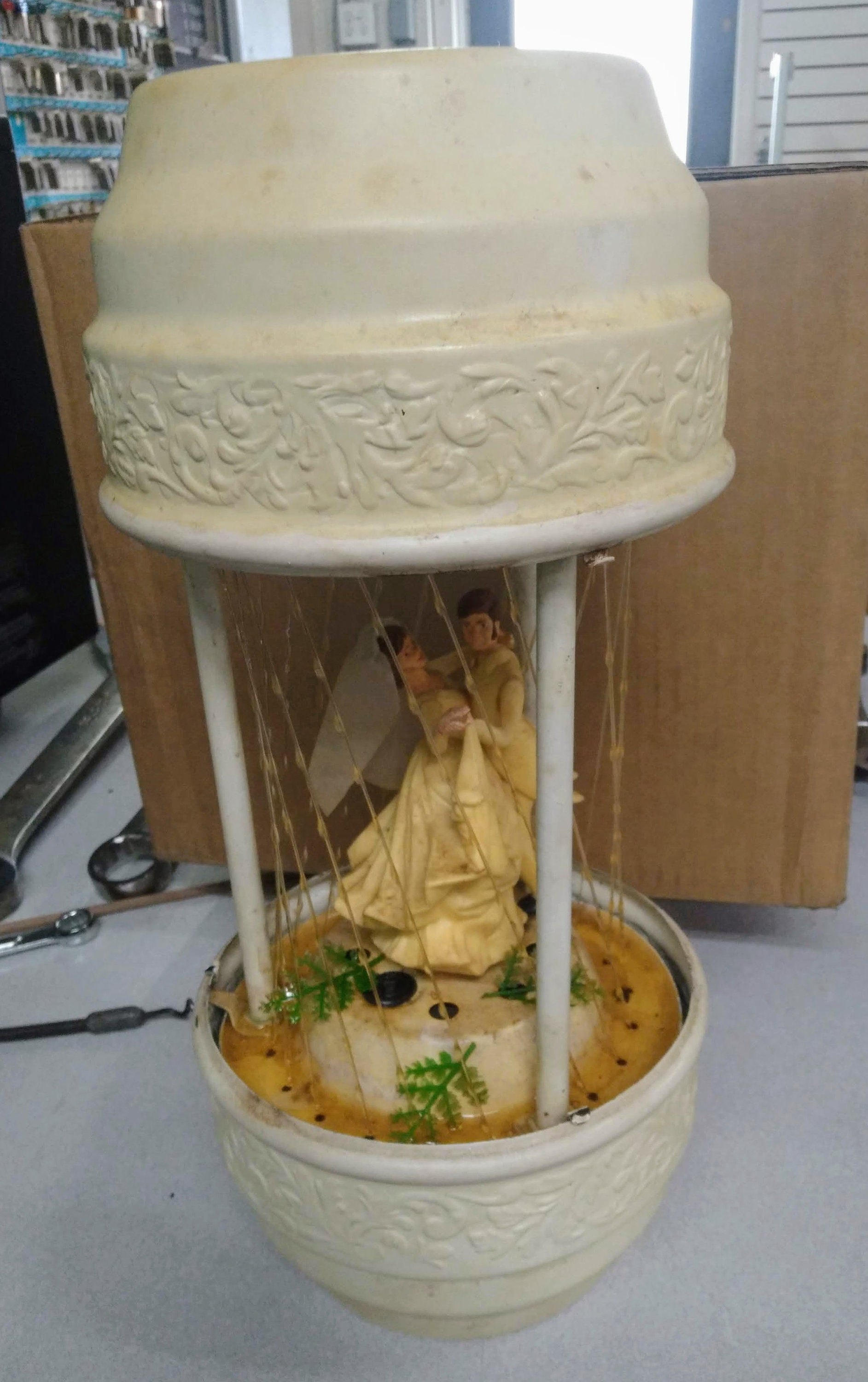 Naked lady clearance oil lamp