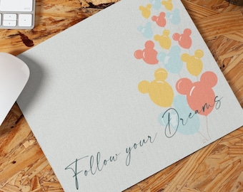 Tapis de souris Mickey Balloons, Tapis de souris Mickey, Décor de bureau Disney, Maison Disney, Tapis de souris Disney, Cadeaux Disney, Bureau Disney, Tapis de souris Disney