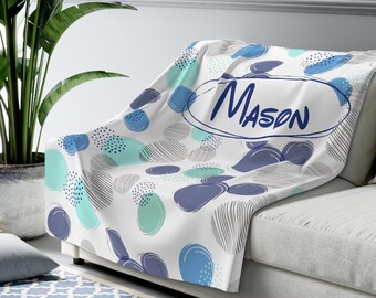 Disney Blue Polka Dots Blanket, Disney Sherpa Fleece Blanket, Disney Couch Blanket, Minnie Mouse Throw Blanket, Disney Decor, Disney Living