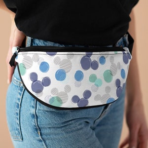 Disney Blue Polka Dot Fanny Pack, Disney Waist Bag, Mickey Travel Bag, Theme Park Purse, Cross Body Bag, Sling Bag, Disney Park Bag, Money