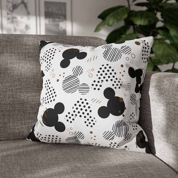 Mickey Ears Throw Pillow, Disney Pillow, Mickey Cushion, Disney Cushion,  Minnie Pillow, Disney Home Decor, Polka Dot Mickey Pillow Decor 