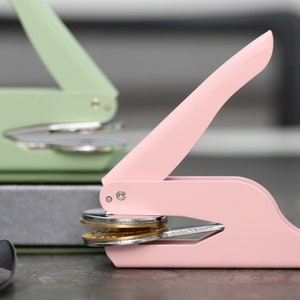Bibliothek Macaron Prägestempel, Aus der Bibliothek des Buchprägers, Individueller Buchstempel, personalisierter Namensprägestempel, Bestes Geschenk für Buchliebhaber