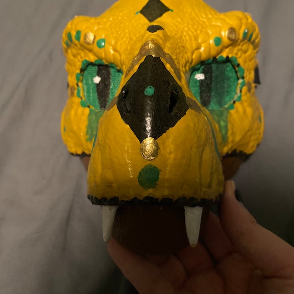 Snake premade dino mask (!!!!!read Description before considering buying!!!!!)