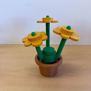 3D Printed Building Block Flowers: Mix & Match Colors Gold
