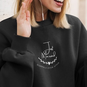 Bride Sweatshirt, Future Mrs, Mrs Sweatshirt, Just Married, Just Married Gifts, Just Married Shirt, Honeymoon shirt, Just Married Sweatshirt