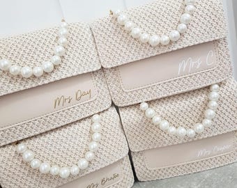Personalised bridal pearl straw bag/Bride bag/Shoulder bag/Crossbody bag/Hen do bag/Honeymoon bag/Initial bag/Beach bag/Summer bag
