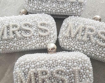 Bride clutch bag/Bridal bag/Bride pearl bag/Bride bag/Hen do bag/Hen do clutch bag/Wedding bag/Personalised bag/Initial bag/Bride gift