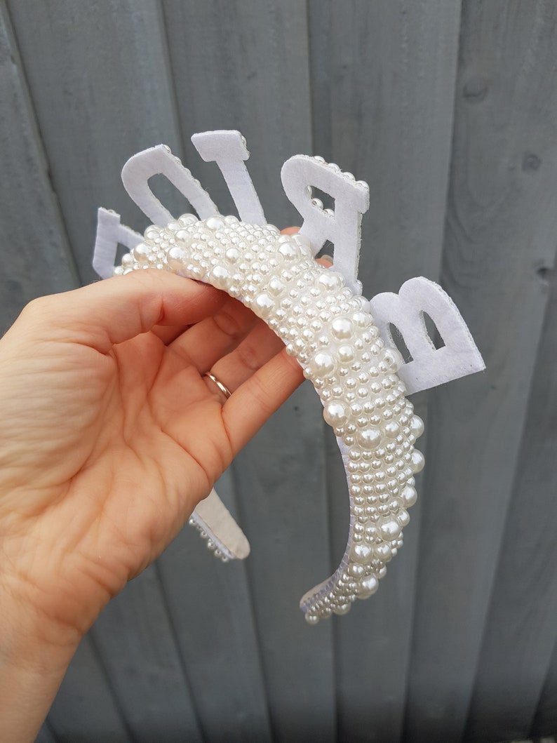 Bride clutch bag & headband hen do set/Bridal headband/Pearl headband/White clutch/Personalised clutch/Brides bag/Hen do bag/Honeymoon bag image 9