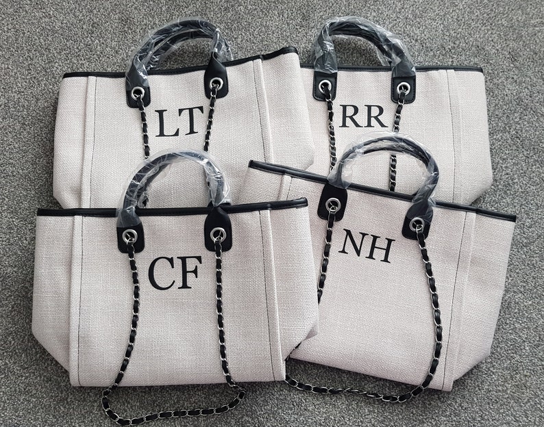 Personalised canvas chain initial bag/Work bag/Gifts for her/Handbag/Shoulder bag/Beach bag/Hand luggage/Gifts for Mum/Tote/Medium size Cream/black