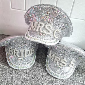 Bride embellished sailor hat/Bride captain hat/Hen do hat/Bridal hat/Bride boat hat/Wedding hat/Bridal hat/Personalised Bride hat/Mrs hat afbeelding 1