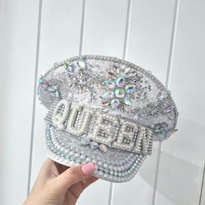 Bride embellished sailor hat/Bride captain hat/Hen do hat/Bridal hat/Bride boat hat/Wedding hat/Bridal hat/Personalised Bride hat/Mrs hat afbeelding 8